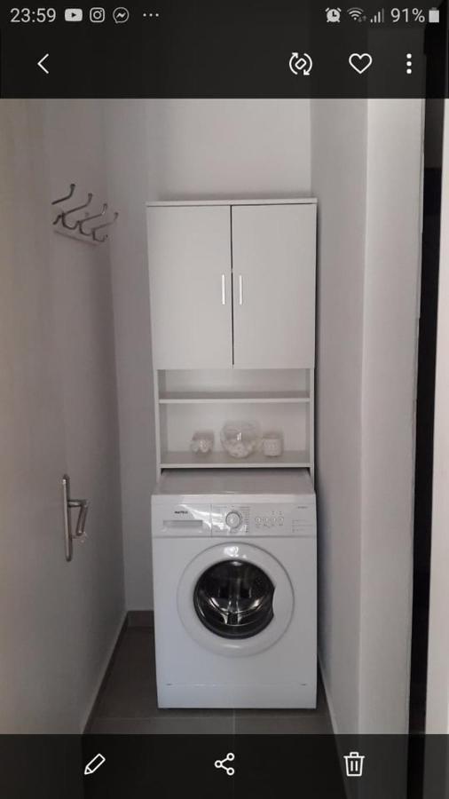 Kostas Apartment *